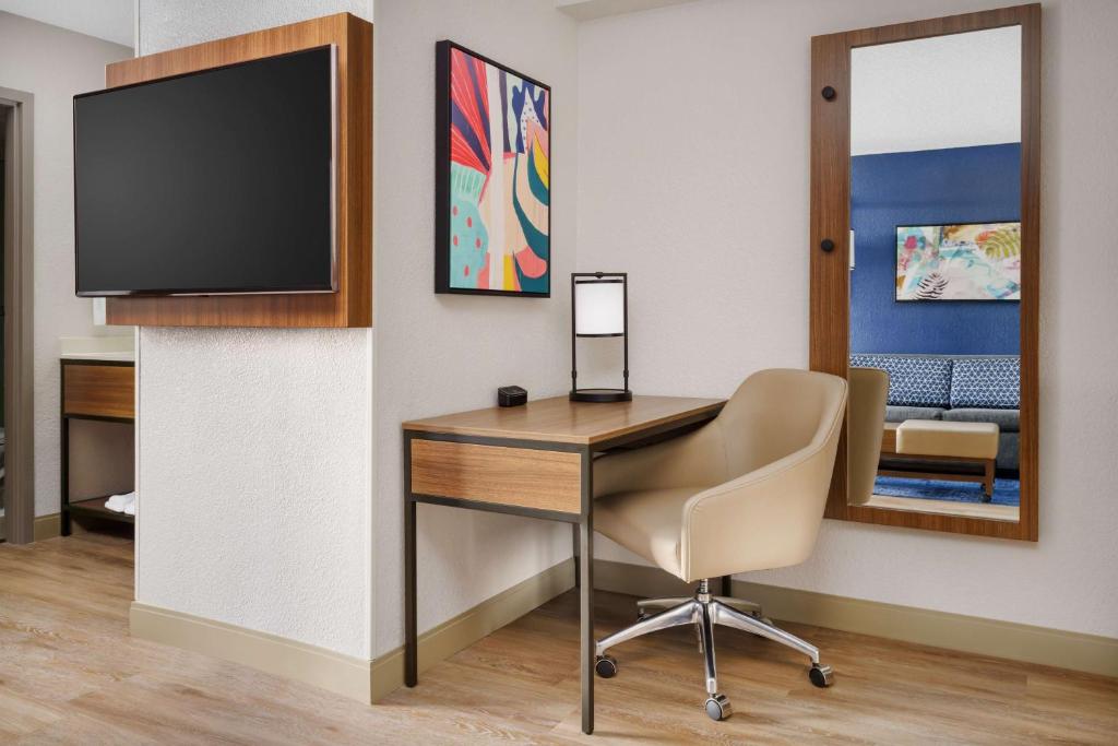 Hyatt Place Orlando / I-Drive / Convention Center - Double Room With Two Double Beds And Sofa Bed