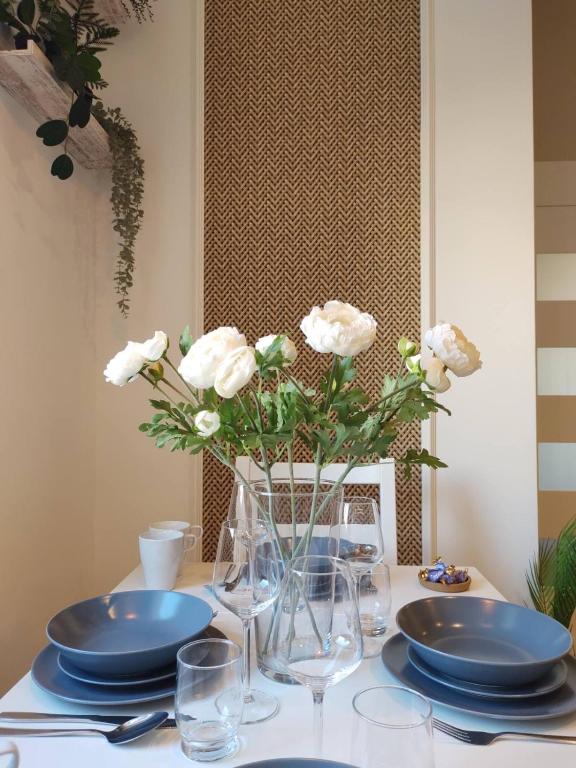 Day & Night by Cooee Apartments - 4