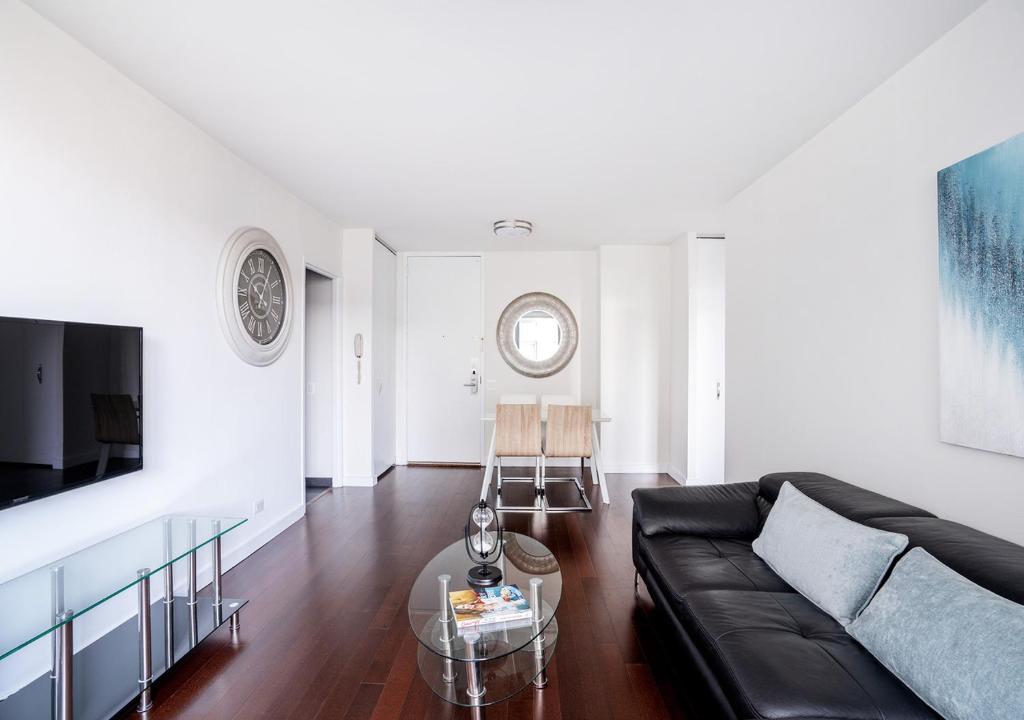یک تخت یک حمام در موری هیل - One Bed One Bath In Murray Hill، یک تخت یک حمام در موری هیل