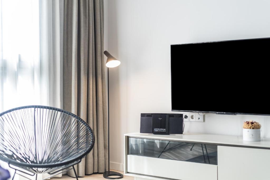 TV a/nebo společenská místnost v ubytování Smartr Las Palmas