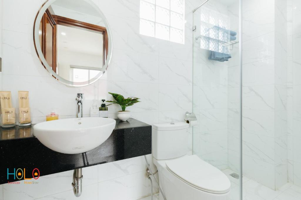 Koupelna v ubytování HoLo Central Hanoi - Serviced HomeStay