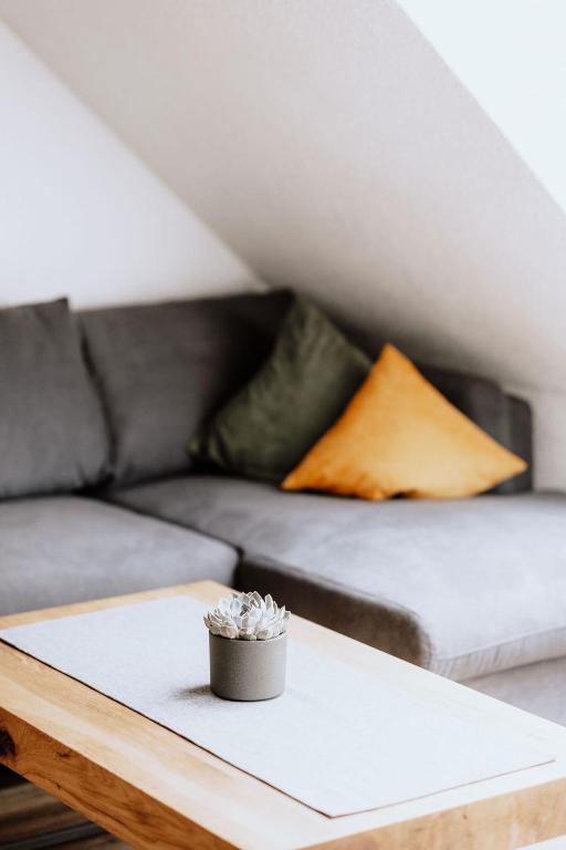 Posezení v ubytování Das Schutzhaus-Bed and Breakfast-Dein Basislager im Salzkammergut
