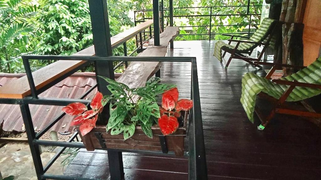 Balkón nebo terasa v ubytování Casa Bonita Kanchanaburi