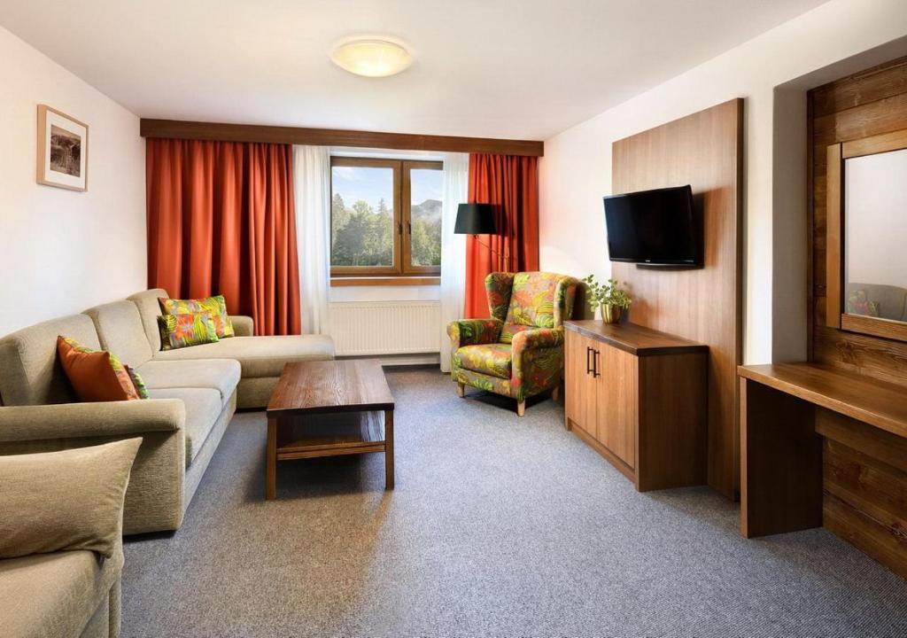 TV a/nebo společenská místnost v ubytování Hotel Srdiečko