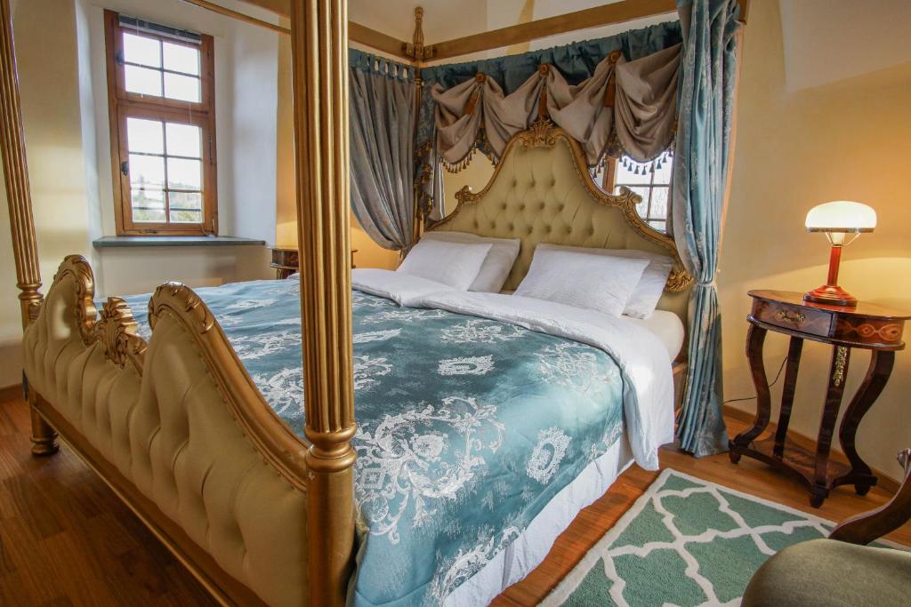 Hotel & Tagungszentrum Schloss Hohenfels - Suite Queen