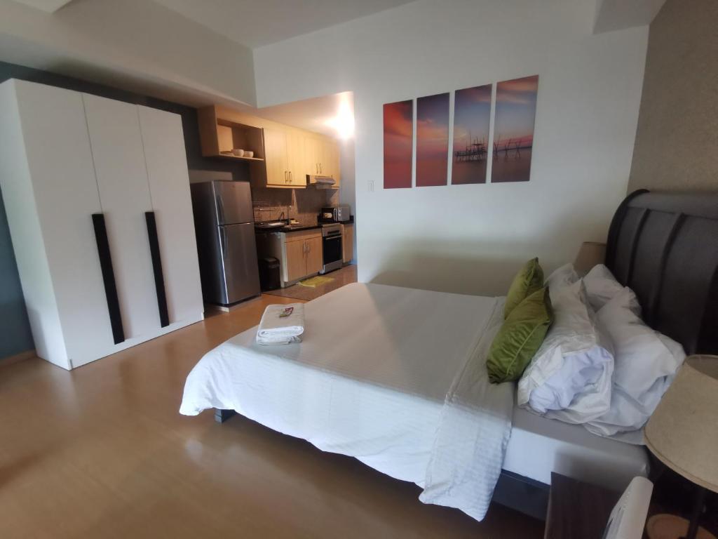 Caleze Properties at Avant at the Fort BGC - Estudio