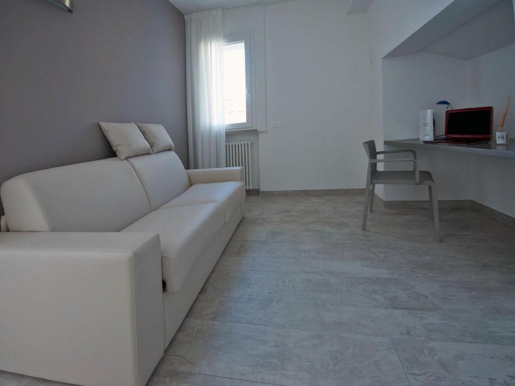 TV a/nebo společenská místnost v ubytování Hotel Saviola