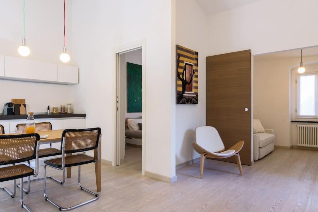 A kitchen or kitchenette at Portofino Dream Flexyrent NO air conditioning