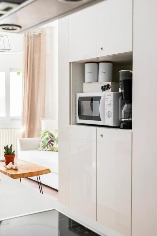 A kitchen or kitchenette at Santa Triada