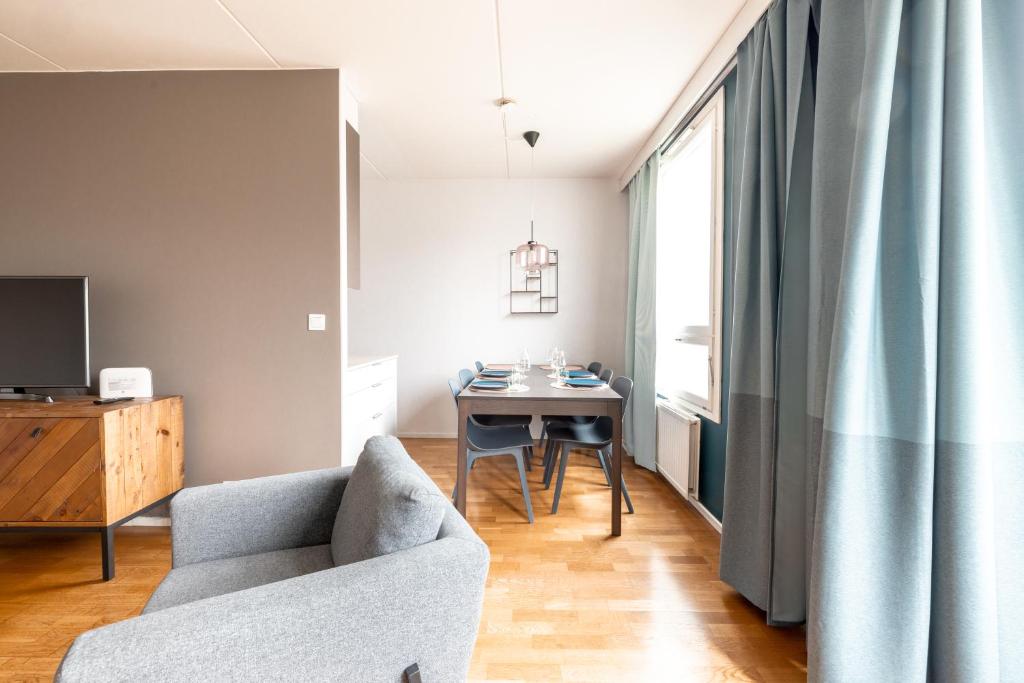 Posezení v ubytování 2ndhomes 1BR apartment with Sauna & Balcony in Kamppi