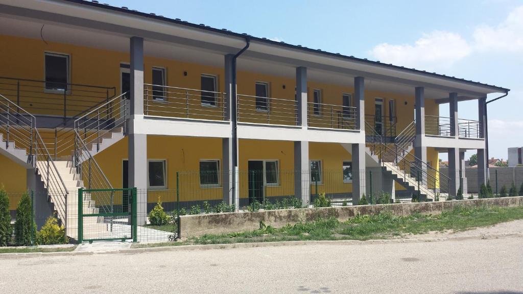 Budova, kde se apartmán nachází