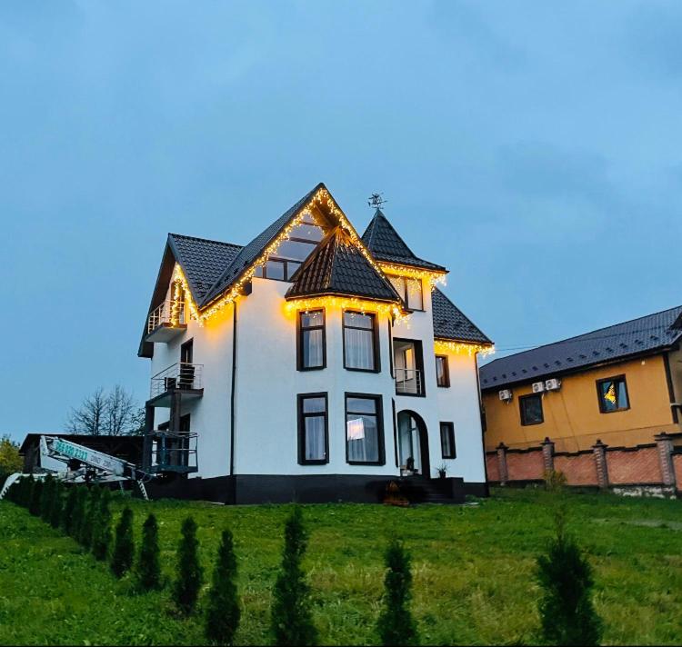 Το κτήριο όπου στεγάζεται  ο ξενώνας