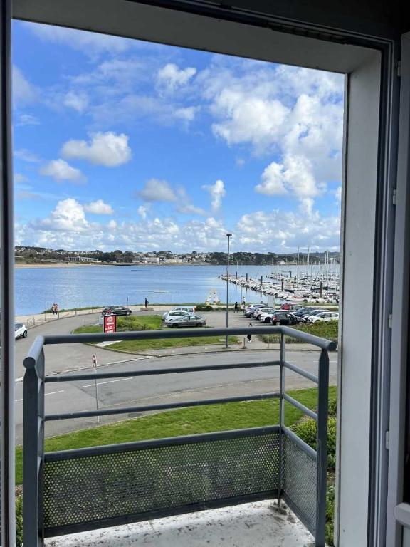 Couett'Hôtel Brest Port de plaisance, Les pieds dans l'eau - Chambre Double Avec Balcon Et Vue Sur Mer