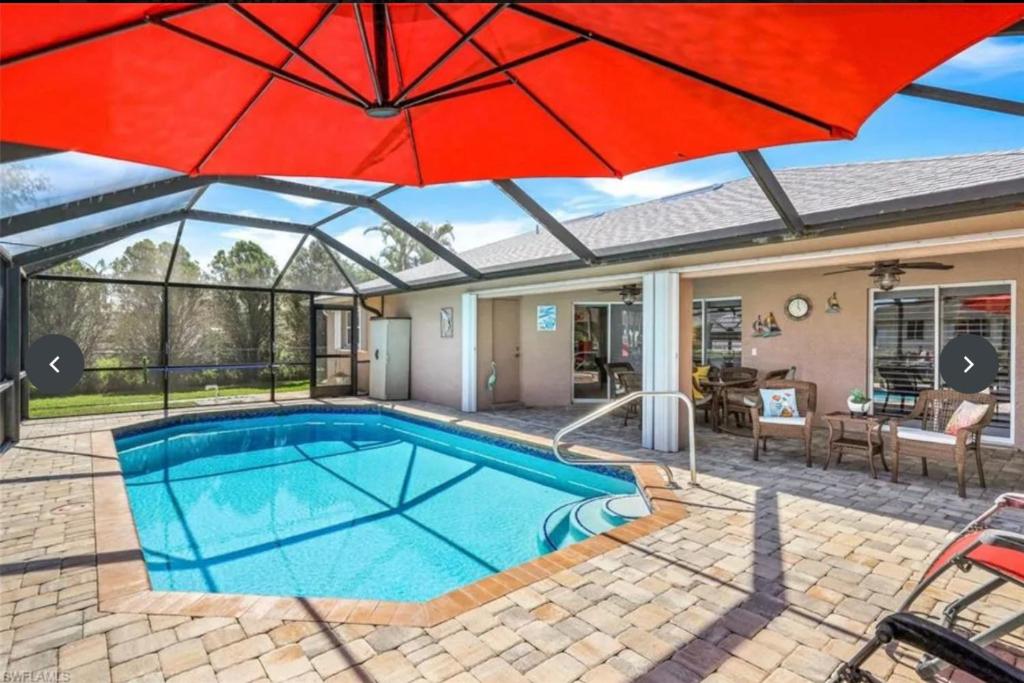 THE LAZY BARRACUDA, Cape Coral (updated prices 2024)