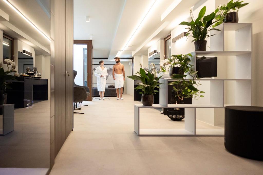 TV a/nebo společenská místnost v ubytování Wellness Smart Suites