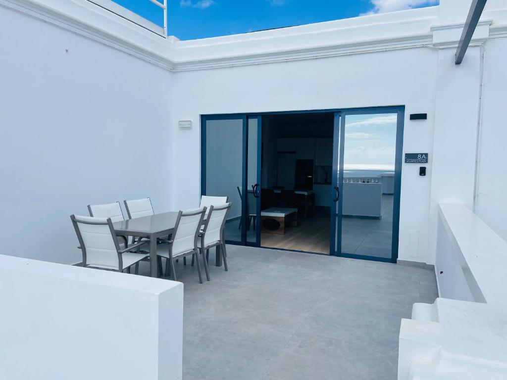 Atlántico Plaza Apartments - 12