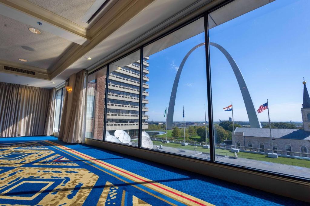 Drury Plaza St. Louis at the Arch photo