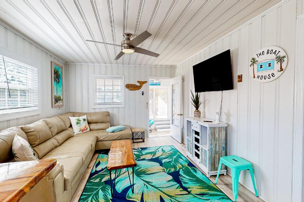 The Boat House, Sneads Ferry (updated prices 2024)