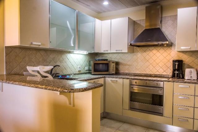 White Sands Beach Condos - Apartamento De Una Habitación