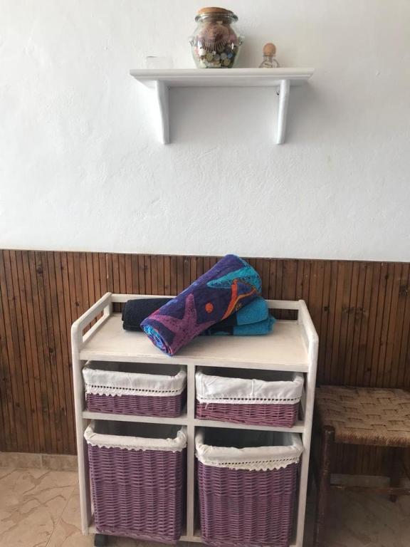 Postel nebo postele na pokoji v ubytování VV YELYMAR. PLAYA DE ALOJERA