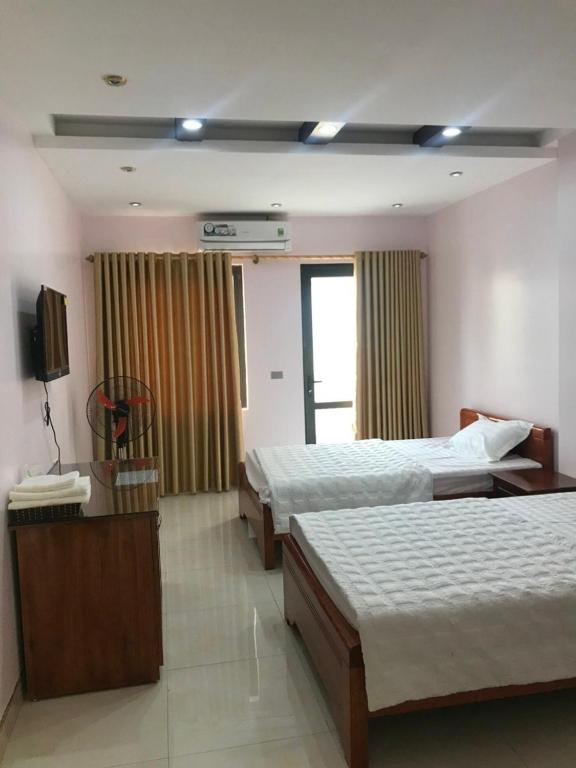 Quỳnh Hương Hotel Phú Thọ - Superior Quadruple Room