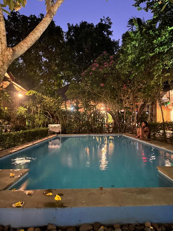 Bazén v ubytování Pondok IJo Guesthouse nebo v jeho okolí