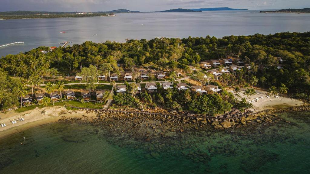 an aerial view of a resort on the water at Koh Sdach Resort in Kaoh Sdach