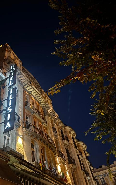 Hotel Ilisia - Resim 1