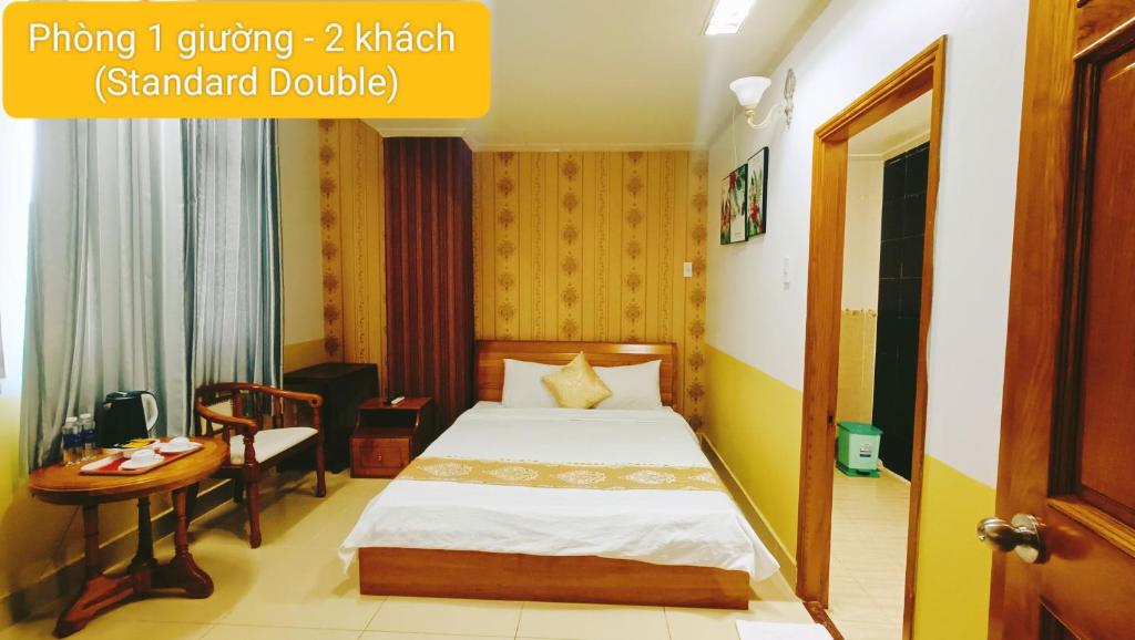 Linh Phuong 8 Hotel - 24 hours stay - Chambre Double Standard