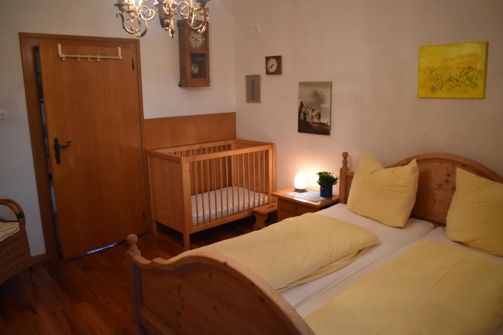 Postel nebo postele na pokoji v ubytování Plaunerhaus 47