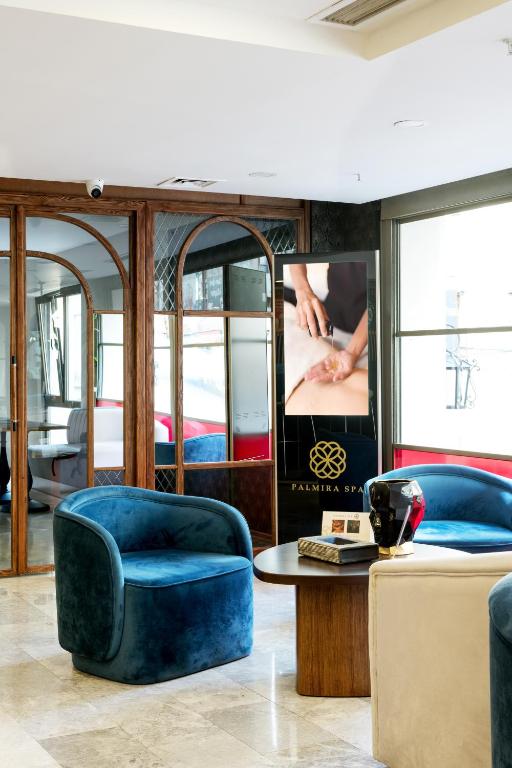 A seating area at Jaff Hotels & Spa Nisantasi