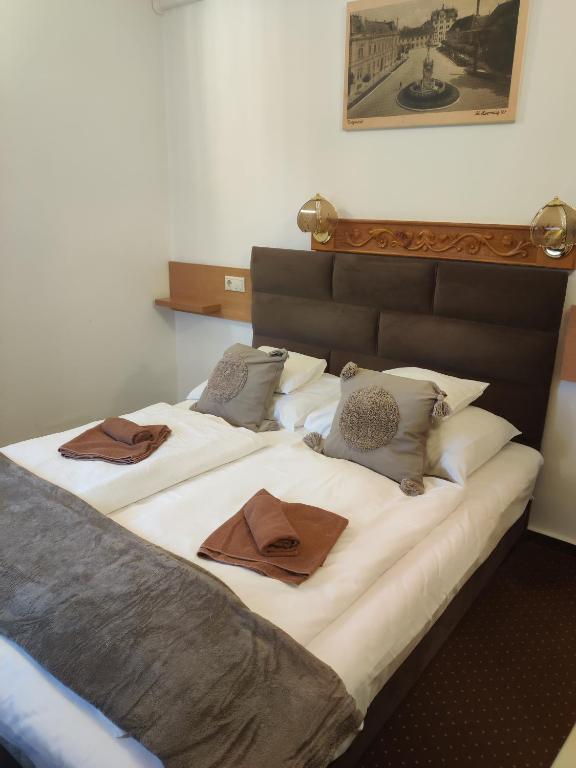 Fészek Fogadó - Pension Nest photo