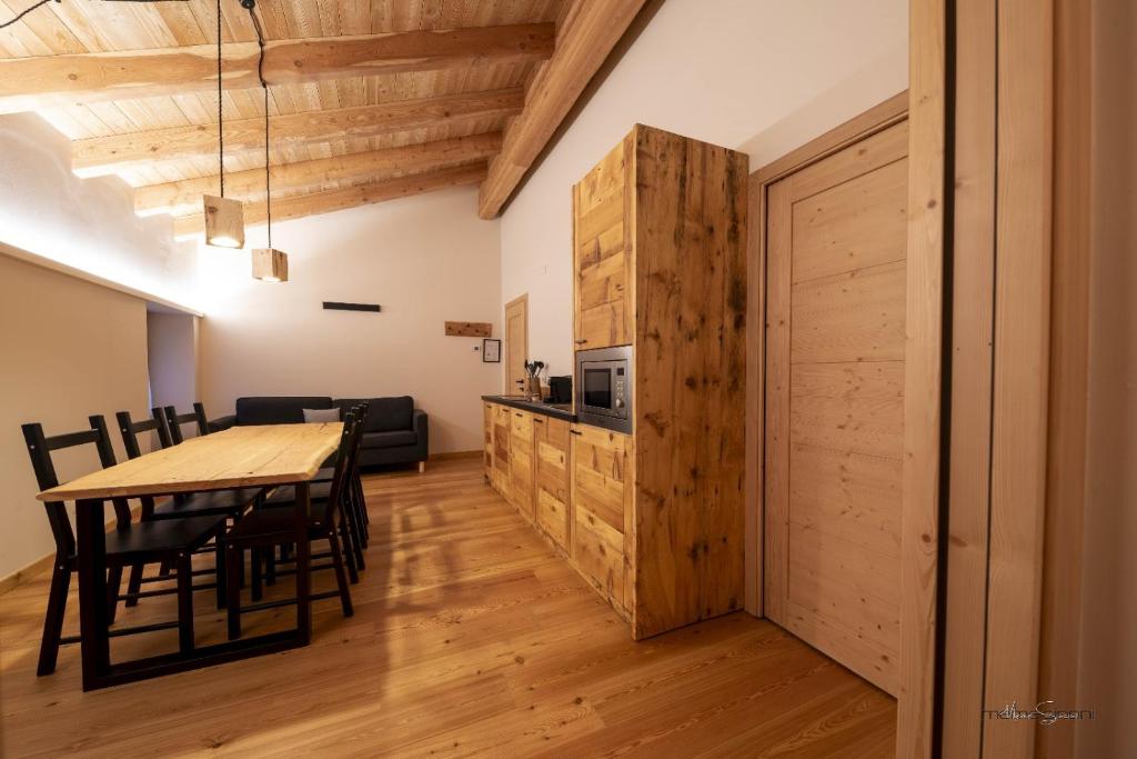 Kuchyňa alebo kuchynka v ubytovaní Foresteria Spluga