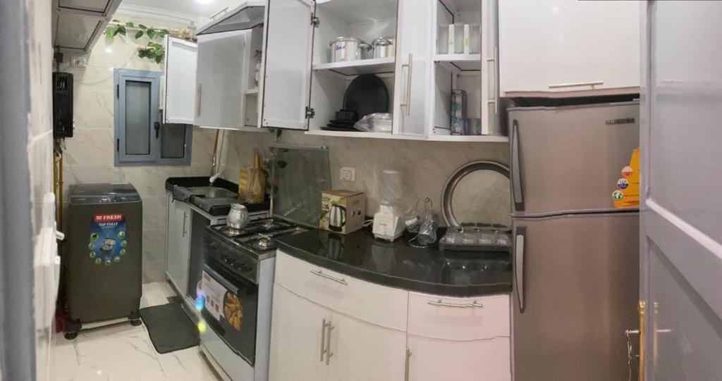 Кухня або міні-кухня у استوديو فندقي