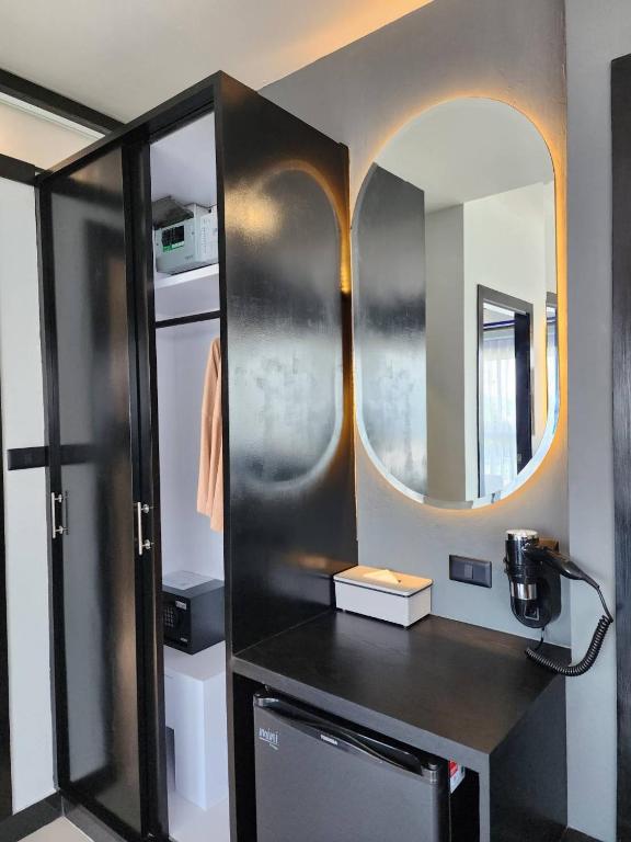 LHC HOTEL AND RESORT - Resim 42