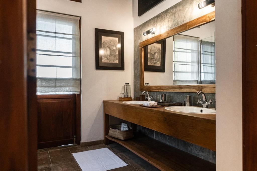 Eraeliya Villas & Gardens - 17