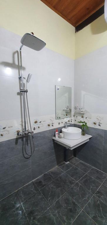 Koupelna v ubytování Tam's Homestay