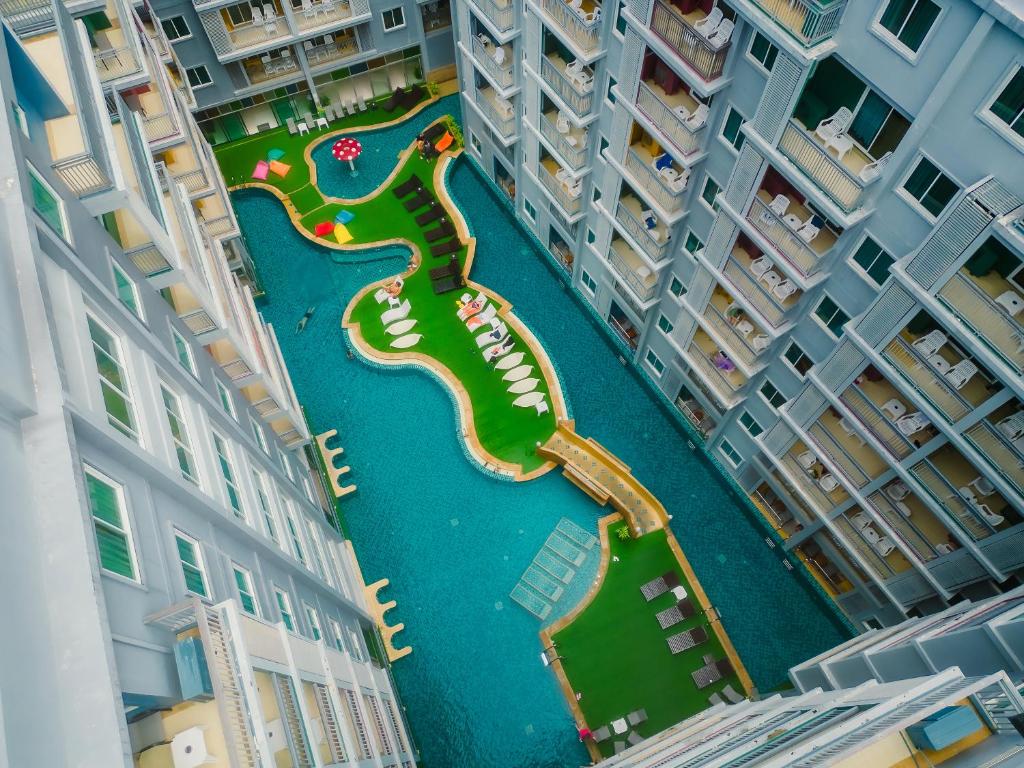 
Two Bedroom Suite - Pool View
