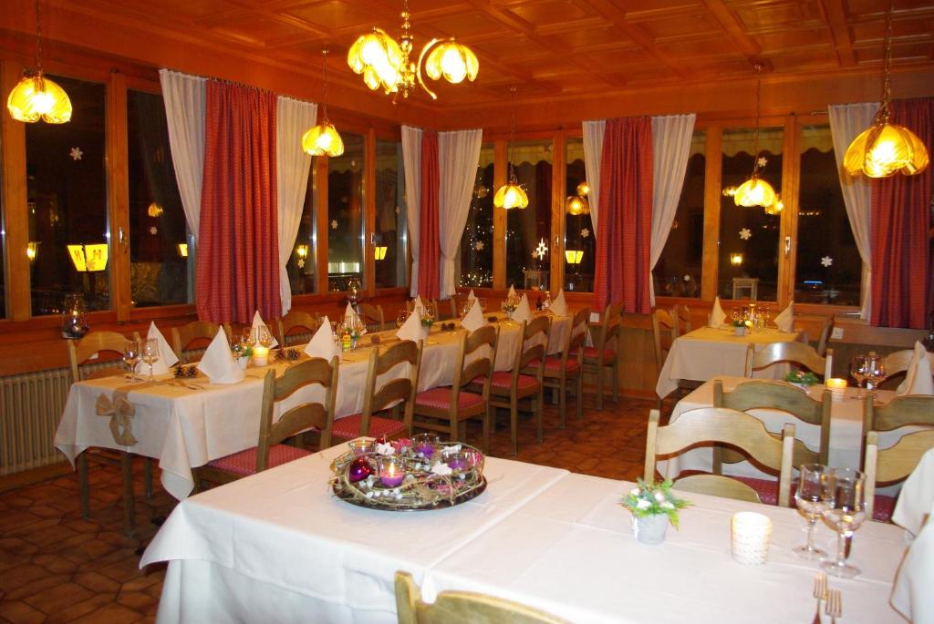 Restaurace v ubytování Hotel Adler