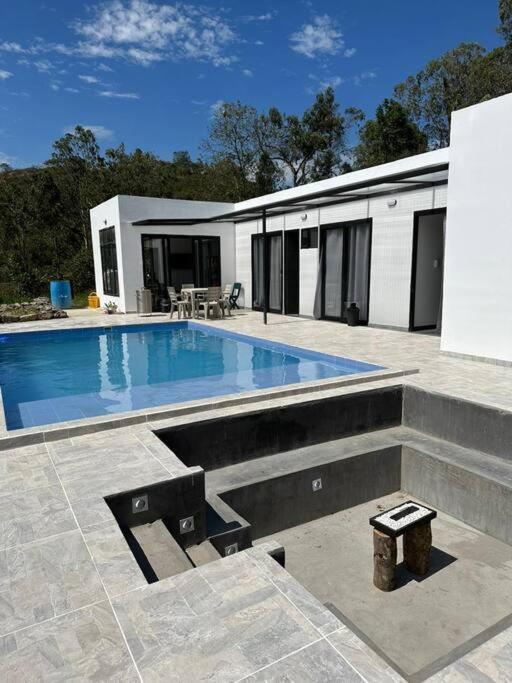 Cabaña en Guayabal de Siquima, Guayabal de Síquima (precios