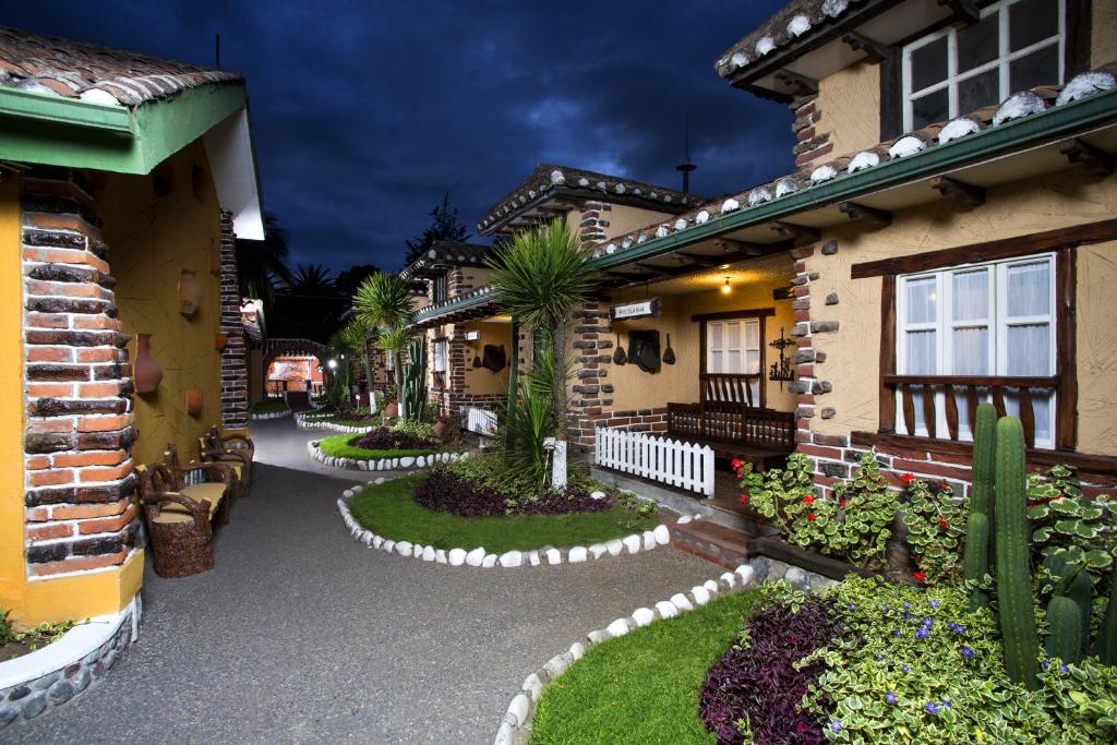 Zahrada ubytování Hosteria Rumipamba De Las Rosas