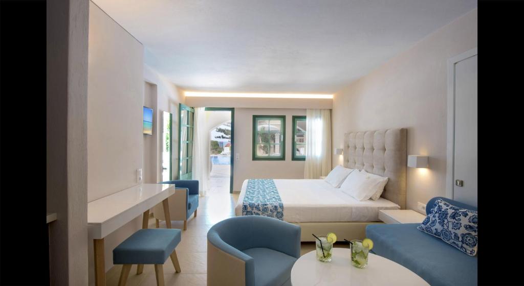 Petra Beach Hotel - Studio Avec Accès à La Piscine