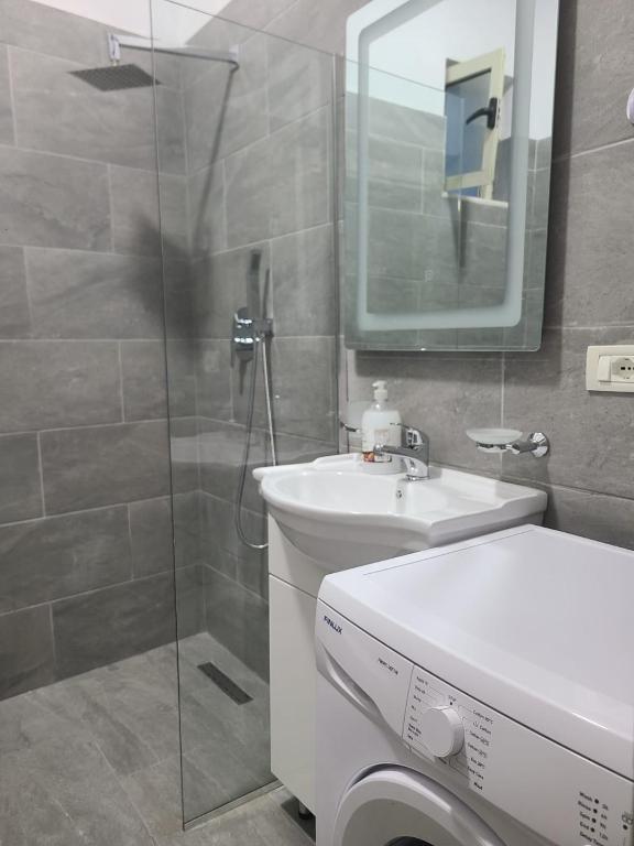 Home Inn Apartaments Tirana - Image 6