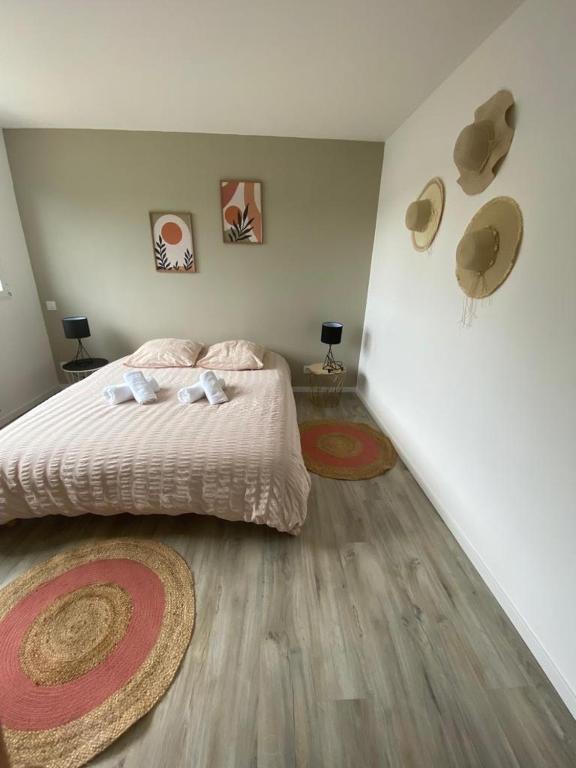 Postel nebo postele na pokoji v ubytování Maison neuve cosy à 20 min des plages #lorient #cosy