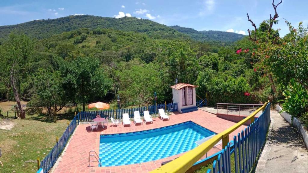 Hotel Villa Lucila - Housity