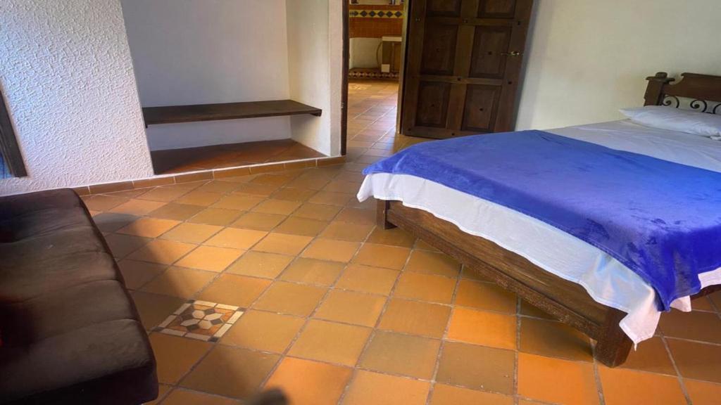 Hotel Villa Lucila - Single Room