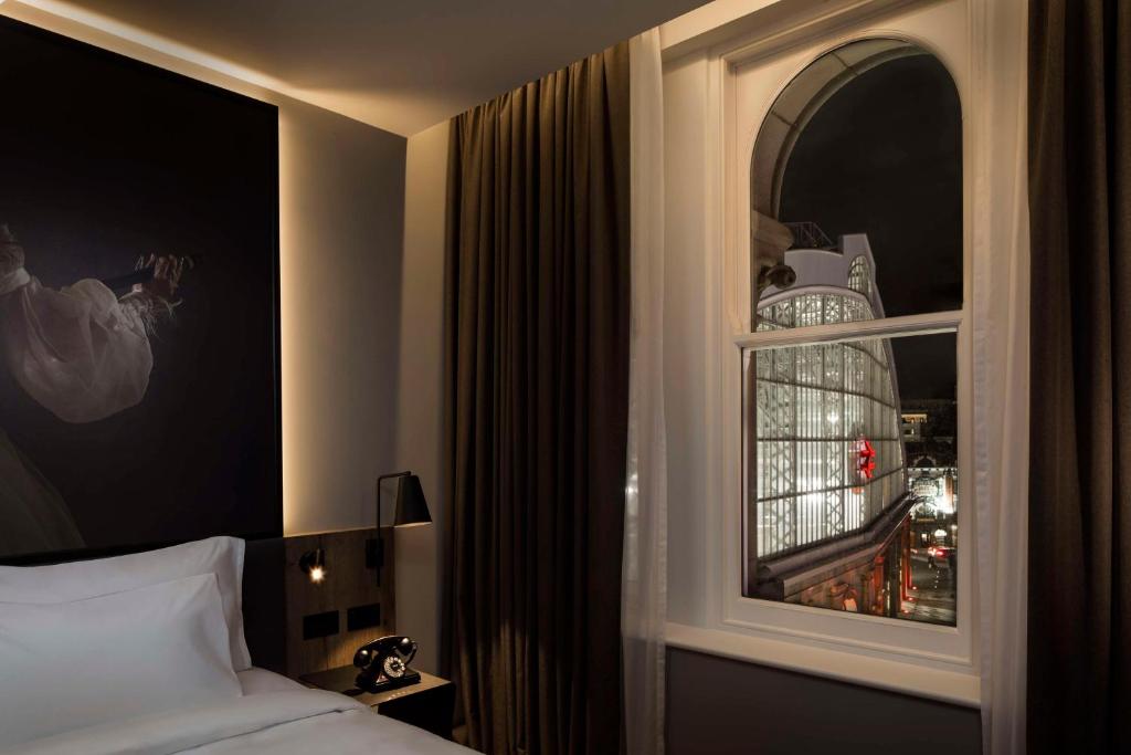 Radisson RED Hotel, Liverpool - Resim 27