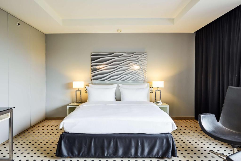 Radisson Blu Conference Hotel, Düsseldorf - Resim 22