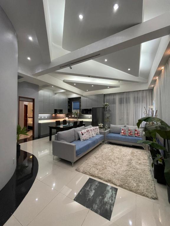 Posezení v ubytování Anavada Suites - Davao City