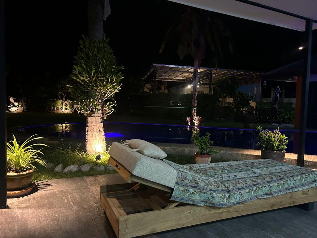 Bazén v ubytování Hua Hin Oasis nebo v jeho okolí